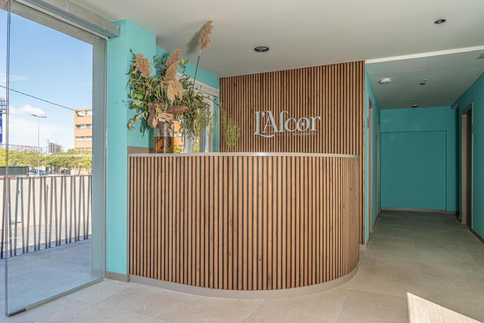 L'Alcor Aparthotel อาลิกันเต ภายนอก รูปภาพ